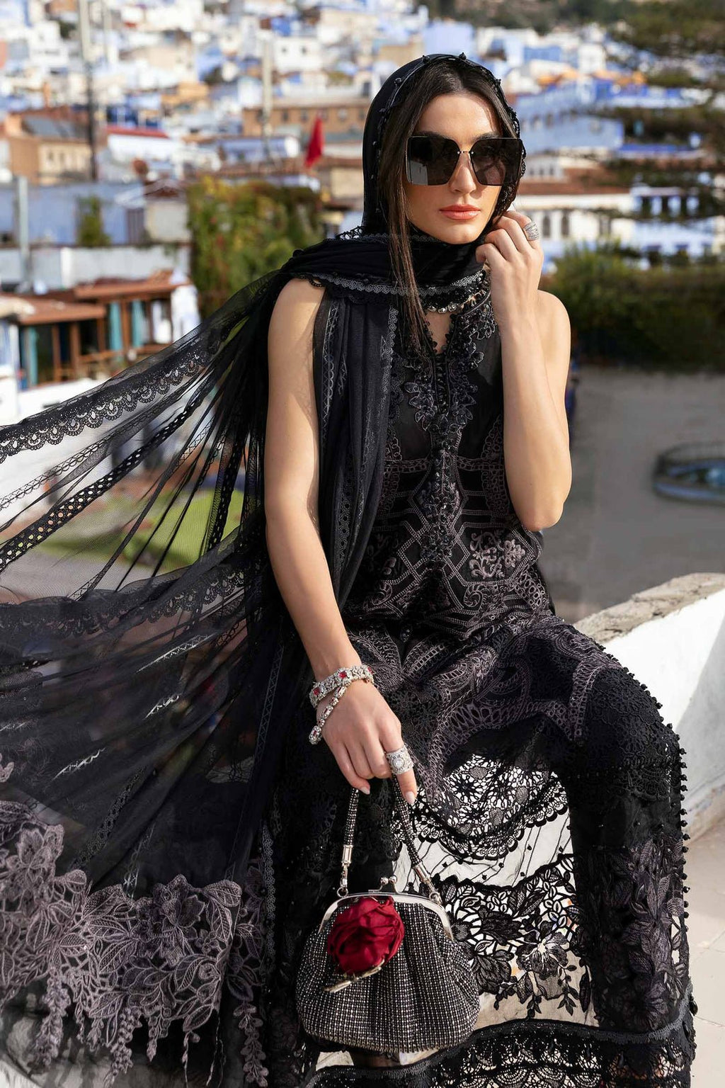 Maria.B Luxury Lawn D-2512-B - Eemie's Studio