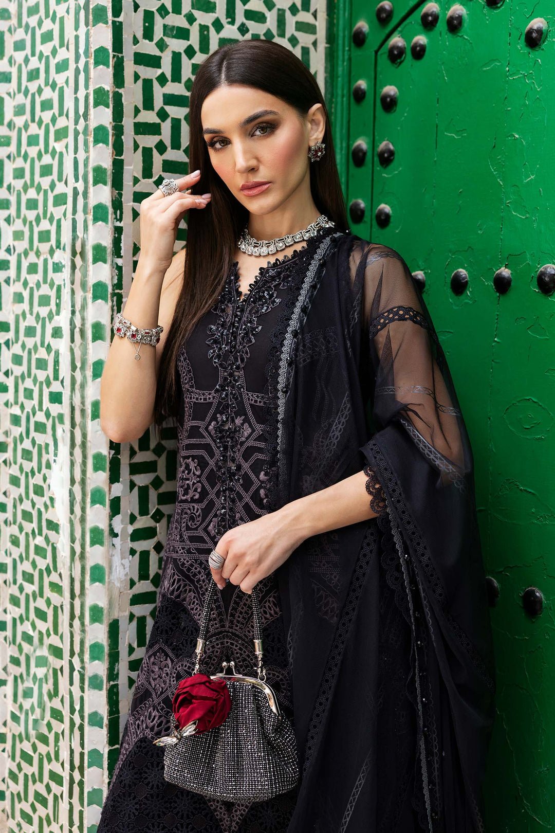 Maria.B Luxury Lawn D-2512-B - Eemie's Studio