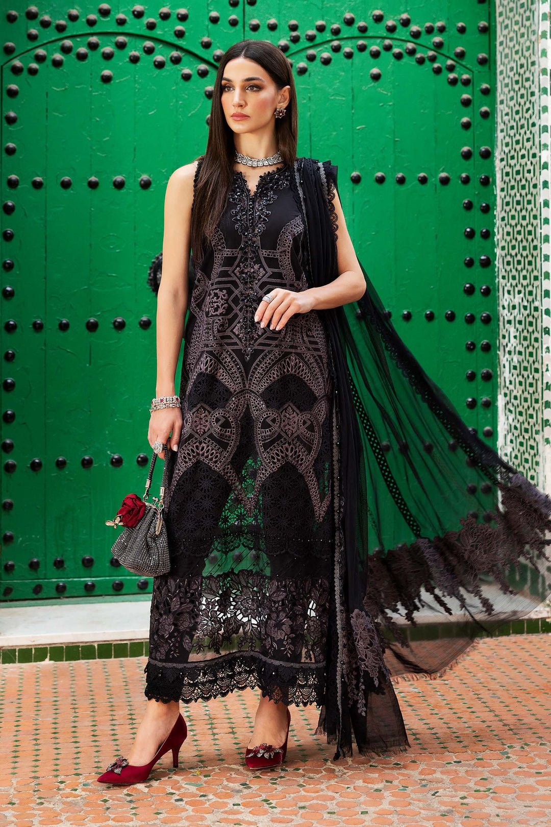Maria.B Luxury Lawn D-2512-B - Eemie's Studio
