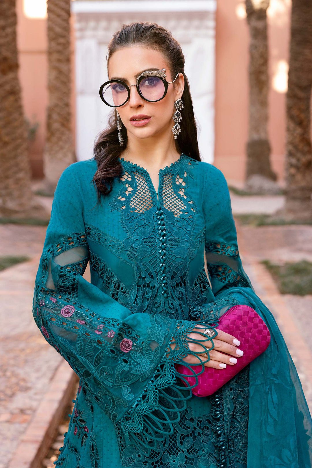 Maria.B Luxury Lawn D-2513-B - Eemie's Studio