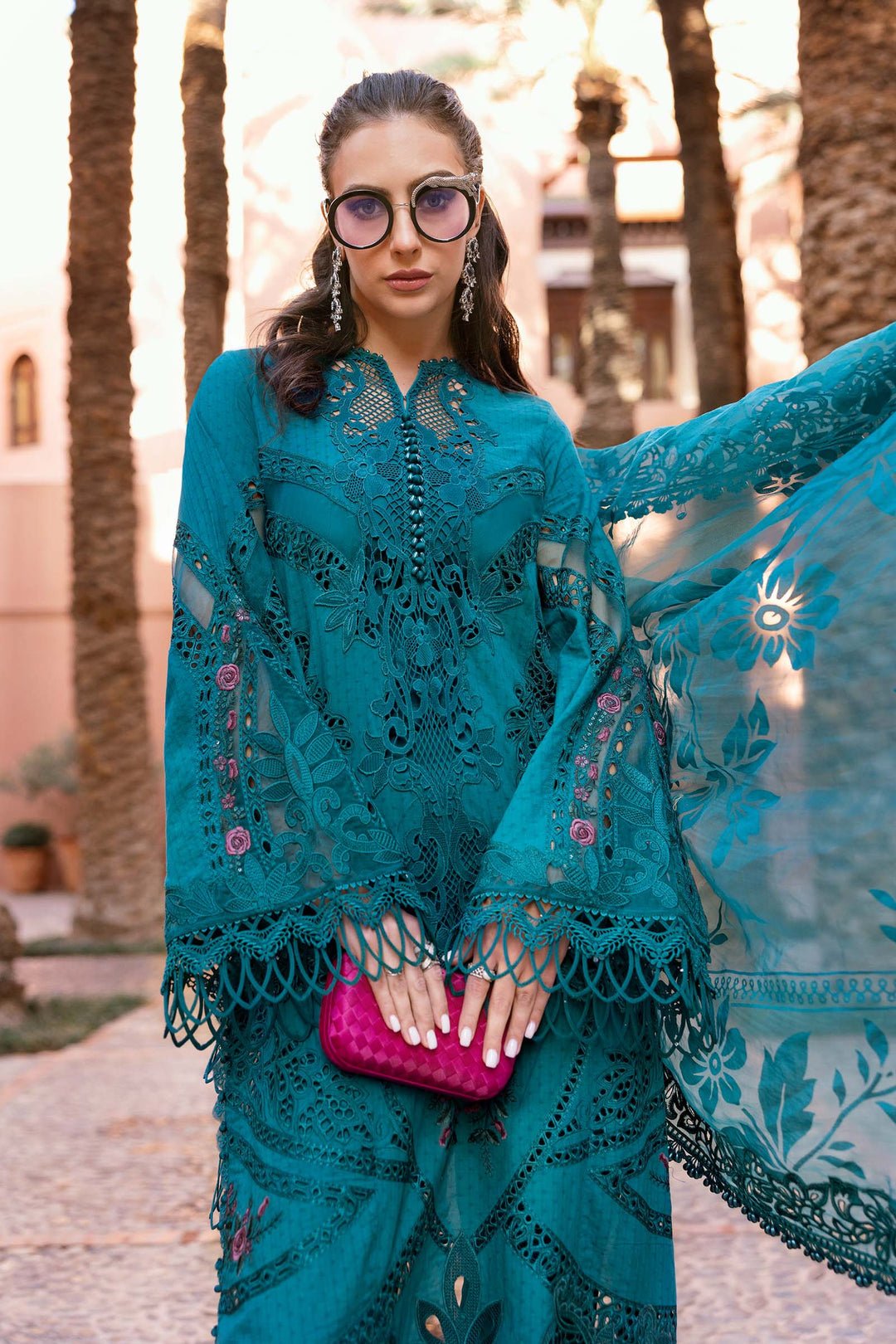 Maria.B Luxury Lawn D-2513-B - Eemie's Studio