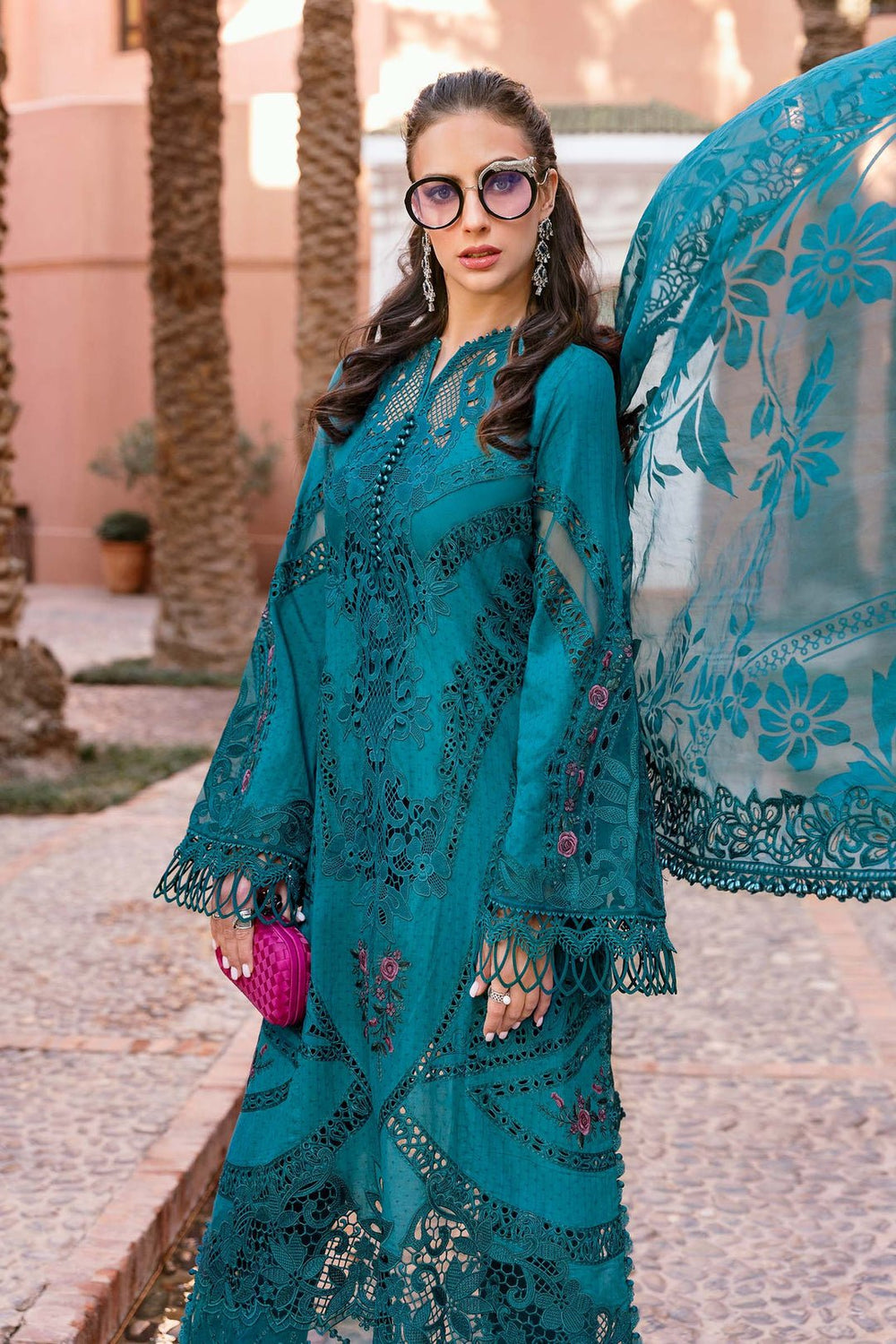 Maria.B Luxury Lawn D-2513-B - Eemie's Studio