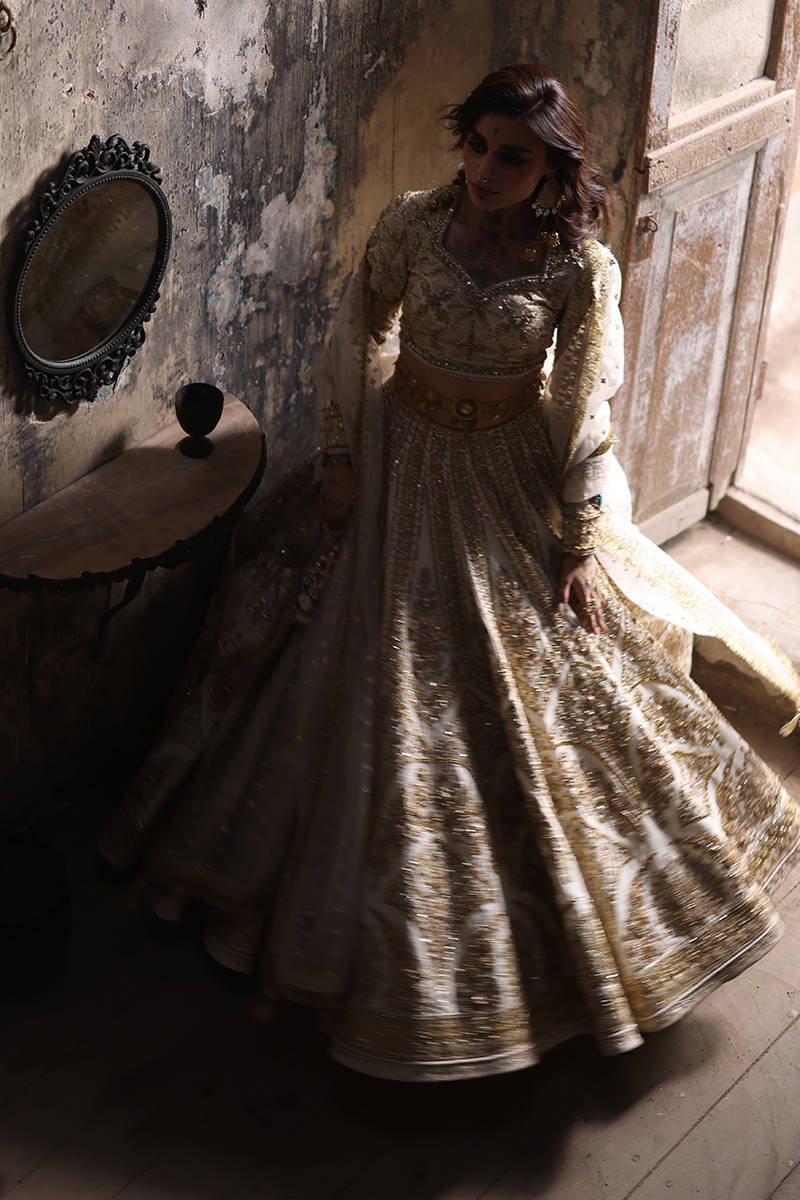 Mohsin Naveed Ranjha (MNR) - Bibbo Jan - Eemie's Studio