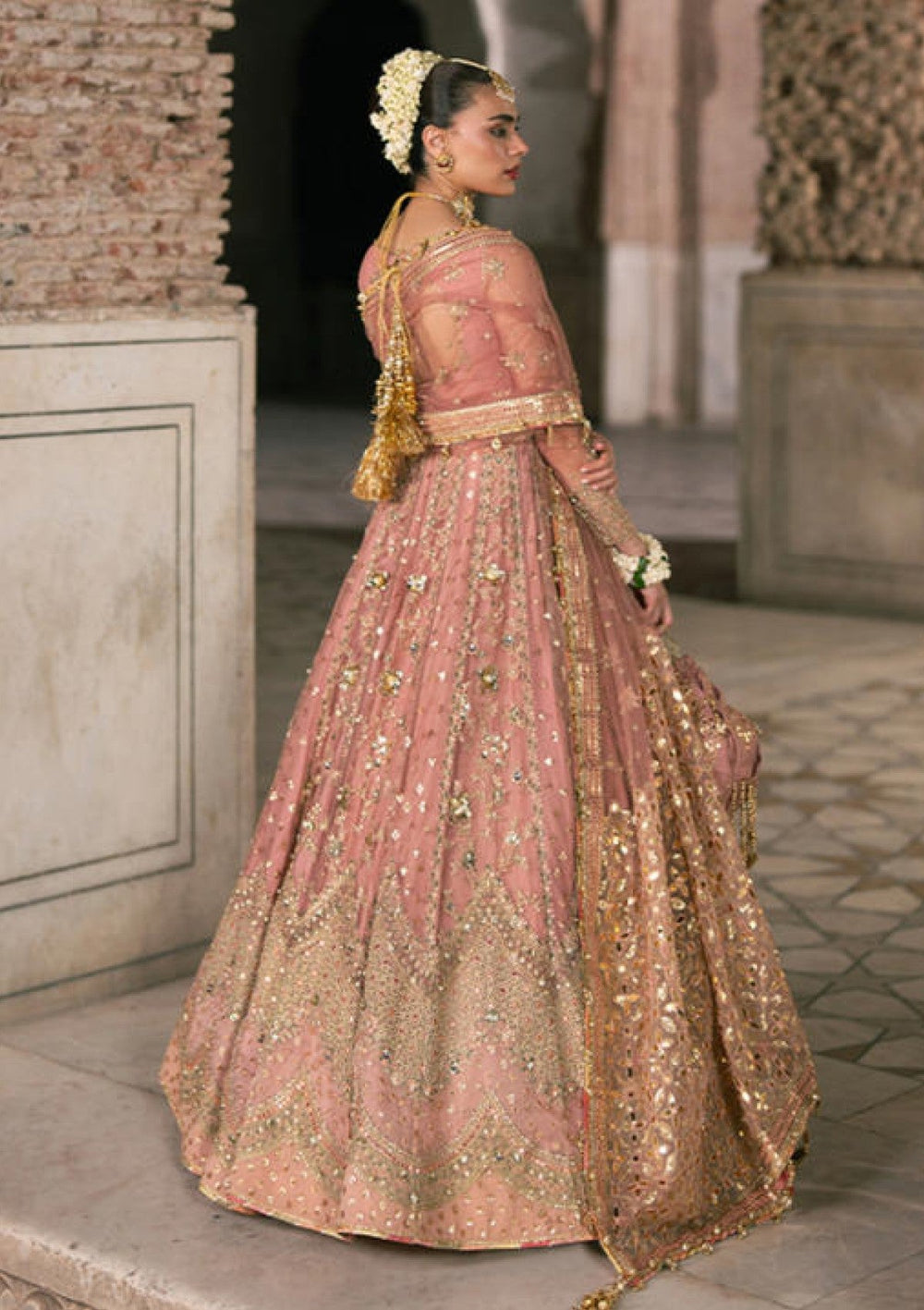 Mohsin Naveed Ranjha (MNR) - Khushboo - Eemie's Studio