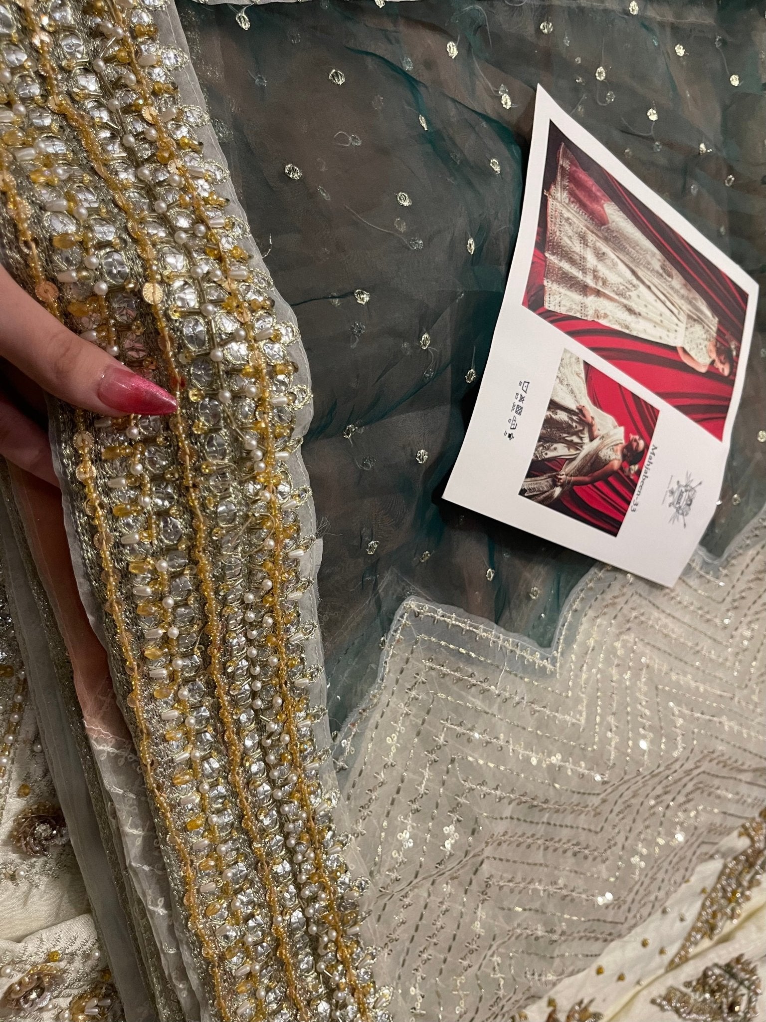 Mohsin Naveed Ranjha (MNR) - Mahjabeen - Eemie's Studio