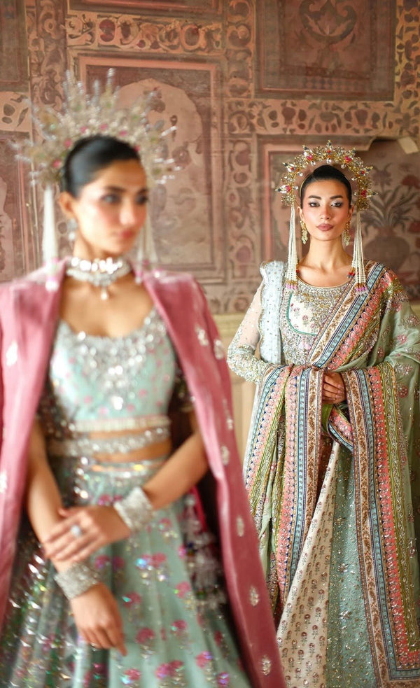 Nomi Ansari - Maryam Nawaz Pastel outfit - Eemie's Studio