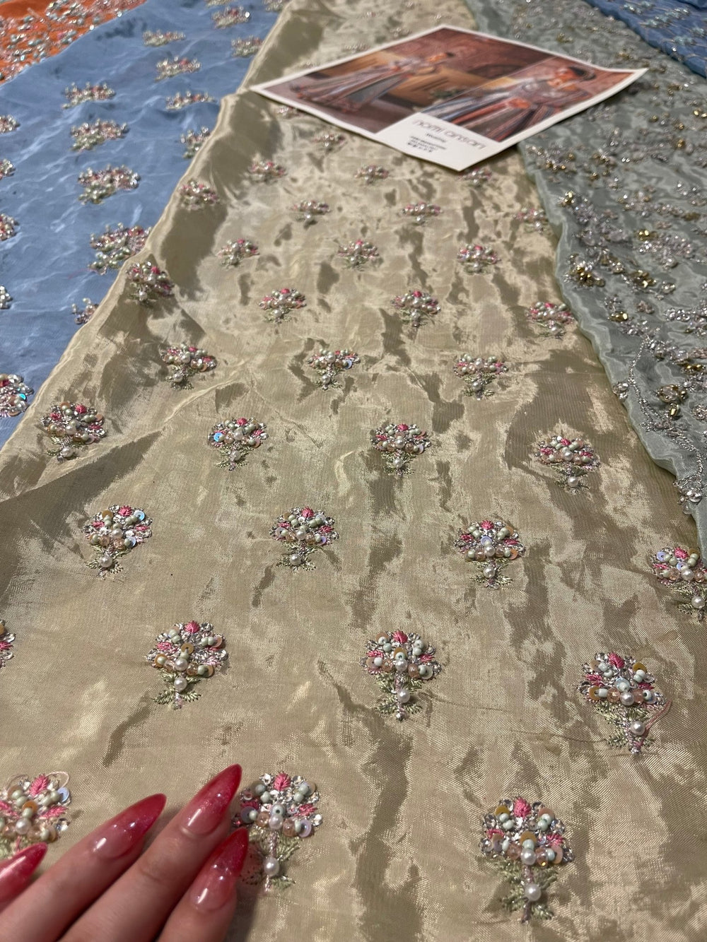 Nomi Ansari - Maryam Nawaz Pastel outfit - Eemie's Studio