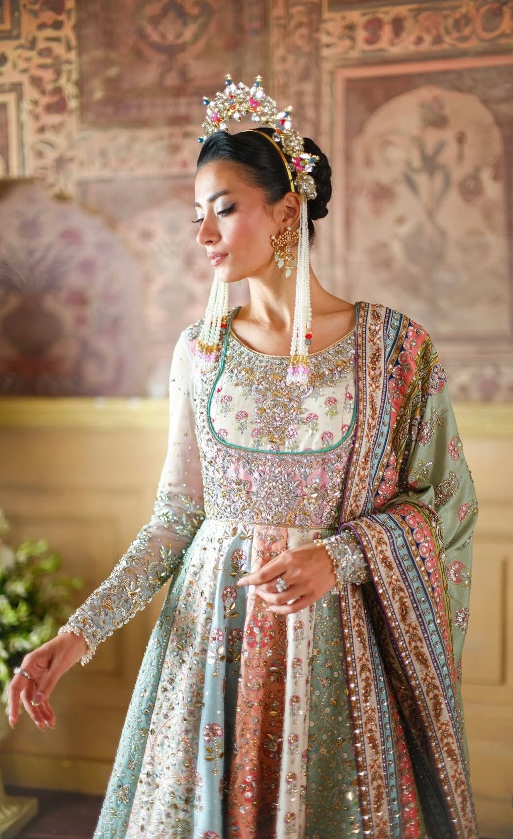 Nomi Ansari - Maryam Nawaz Pastel outfit - Eemie's Studio