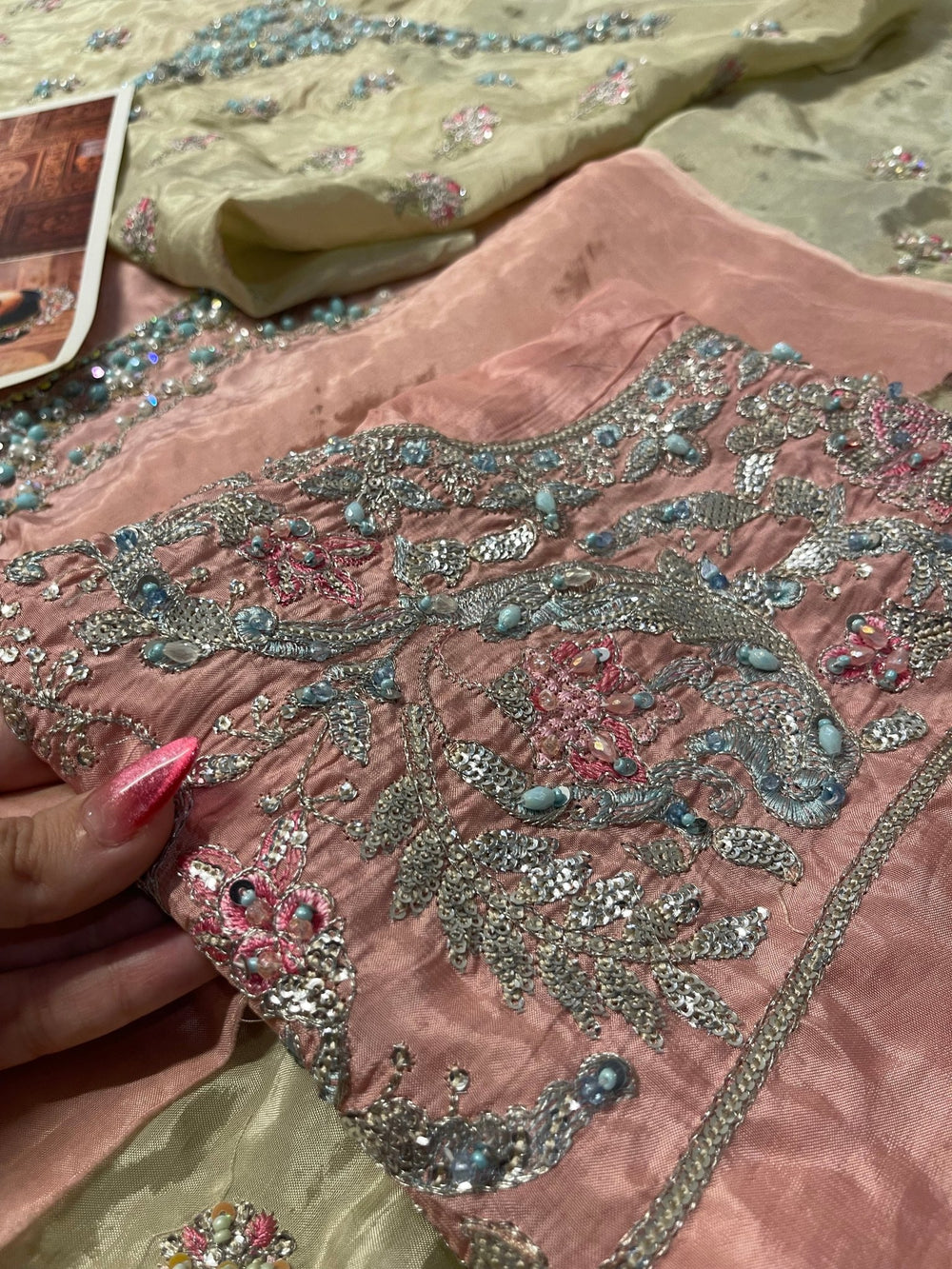 Nomi Ansari - Maryam Nawaz Pastel outfit - Eemie's Studio