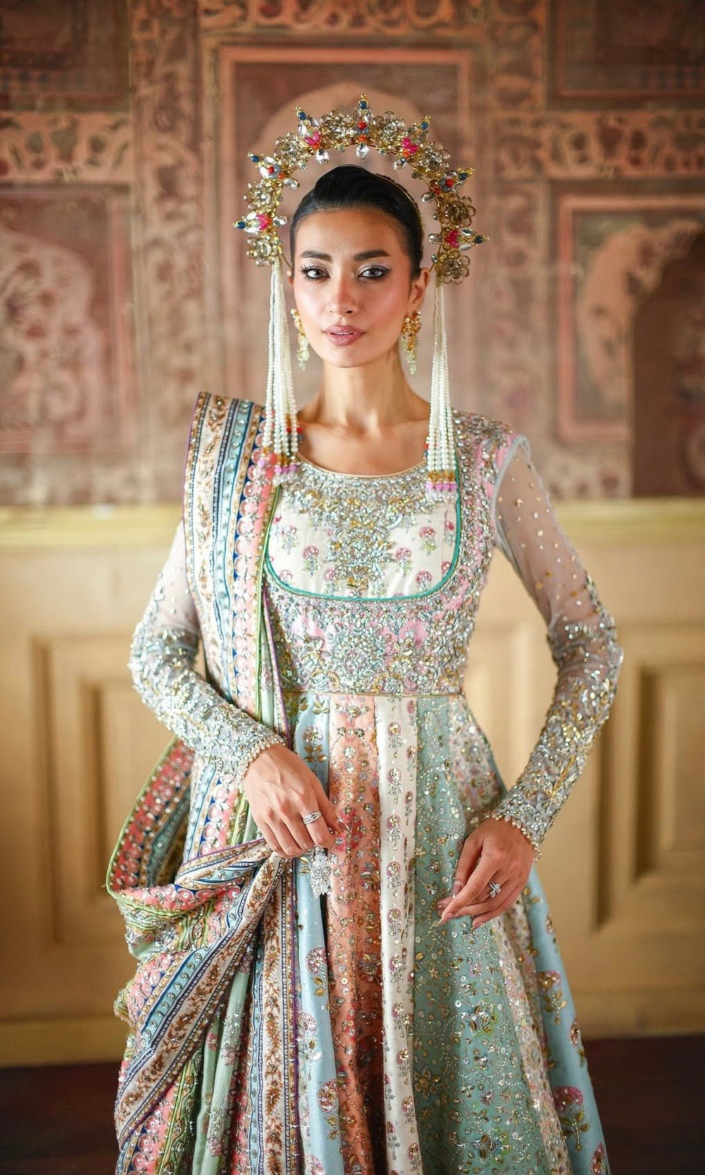 Nomi Ansari - Maryam Nawaz Pastel outfit - Eemie's Studio