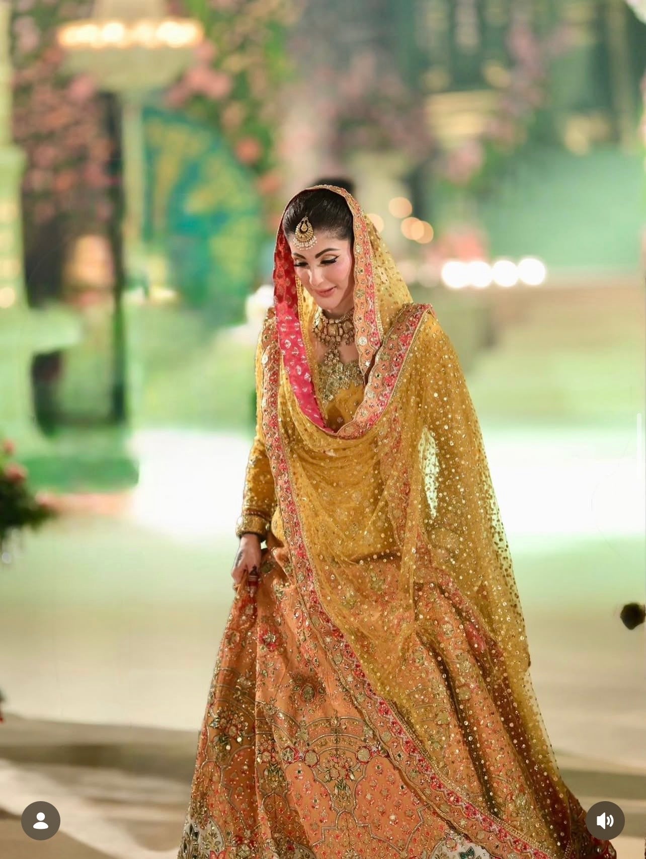 Nomi Ansari NAB-22-110 (Maryam Nawaz) - Eemie's Studio