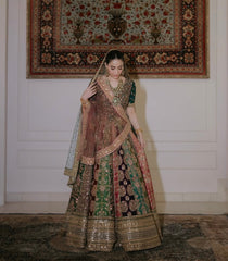 Sabyasachi Mukherjee - Multi with 18 panels - Eemie's Studio