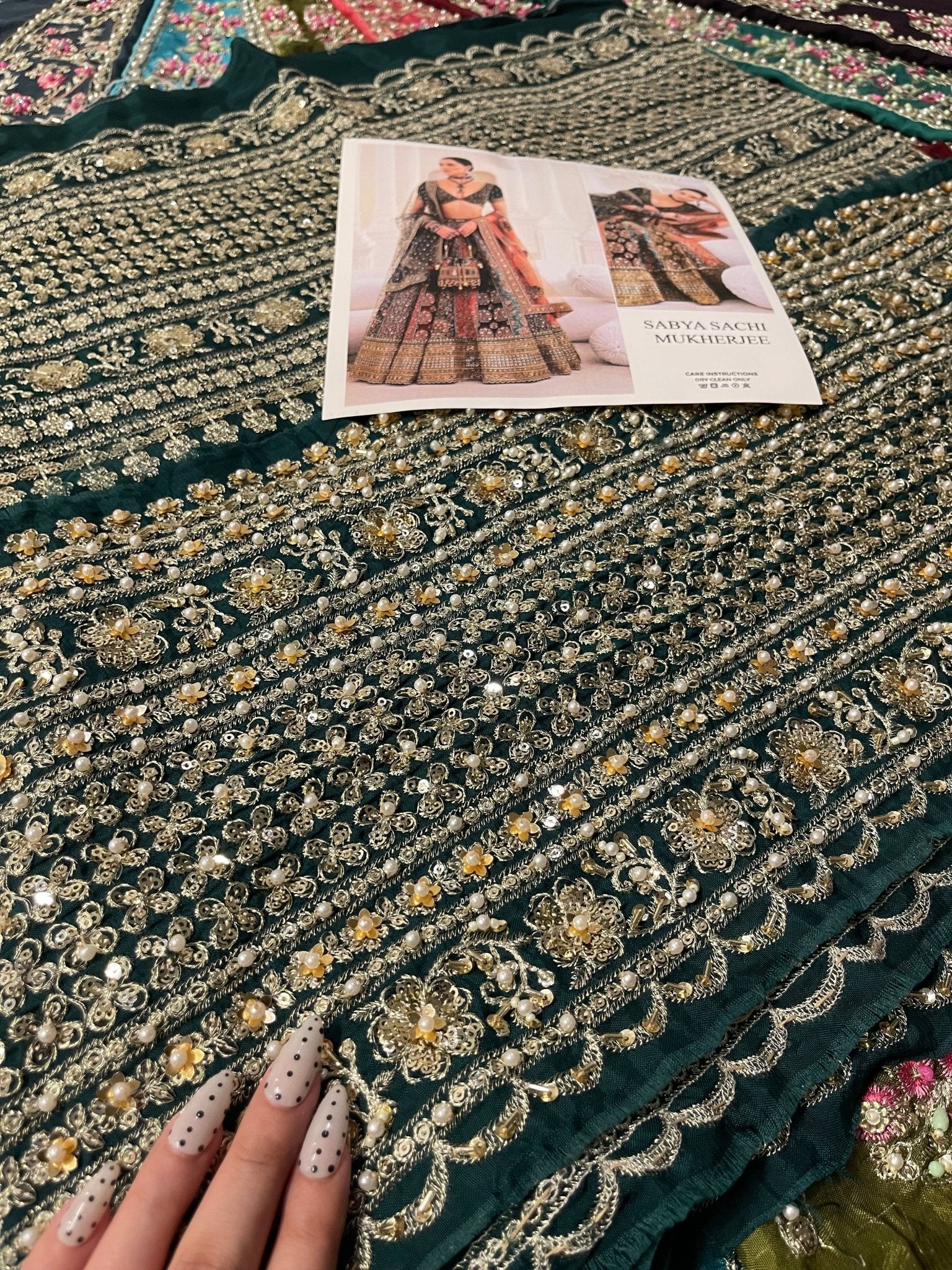 Sabyasachi Mukherjee - Multi with 18 panels - Eemie's Studio