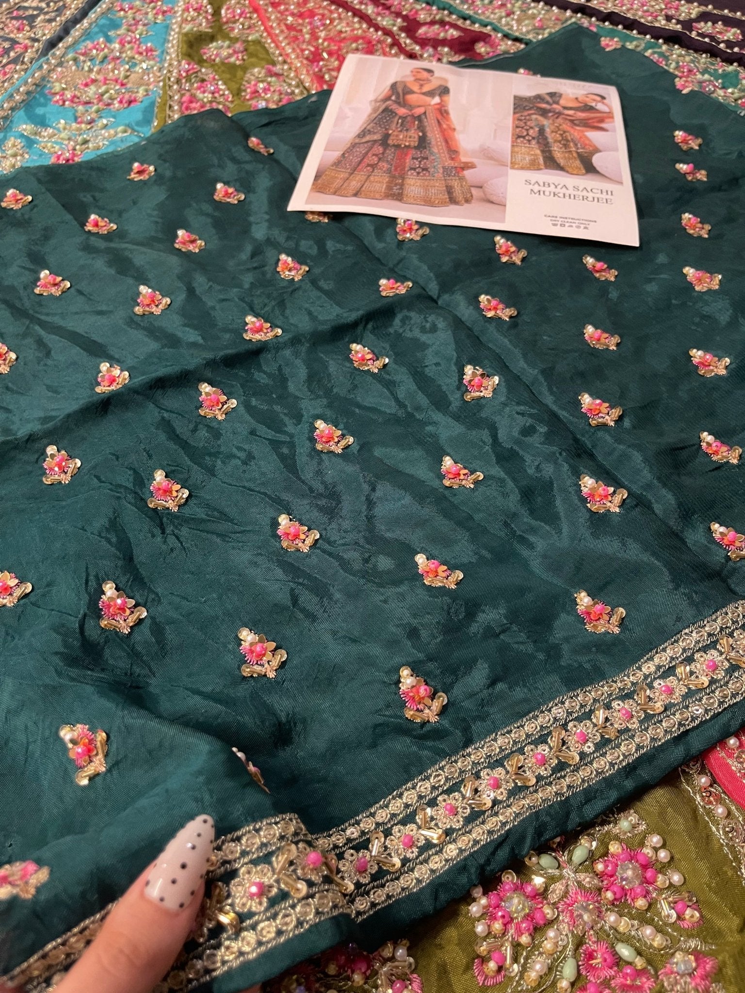 Sabyasachi Mukherjee - Multi with 18 panels - Eemie's Studio