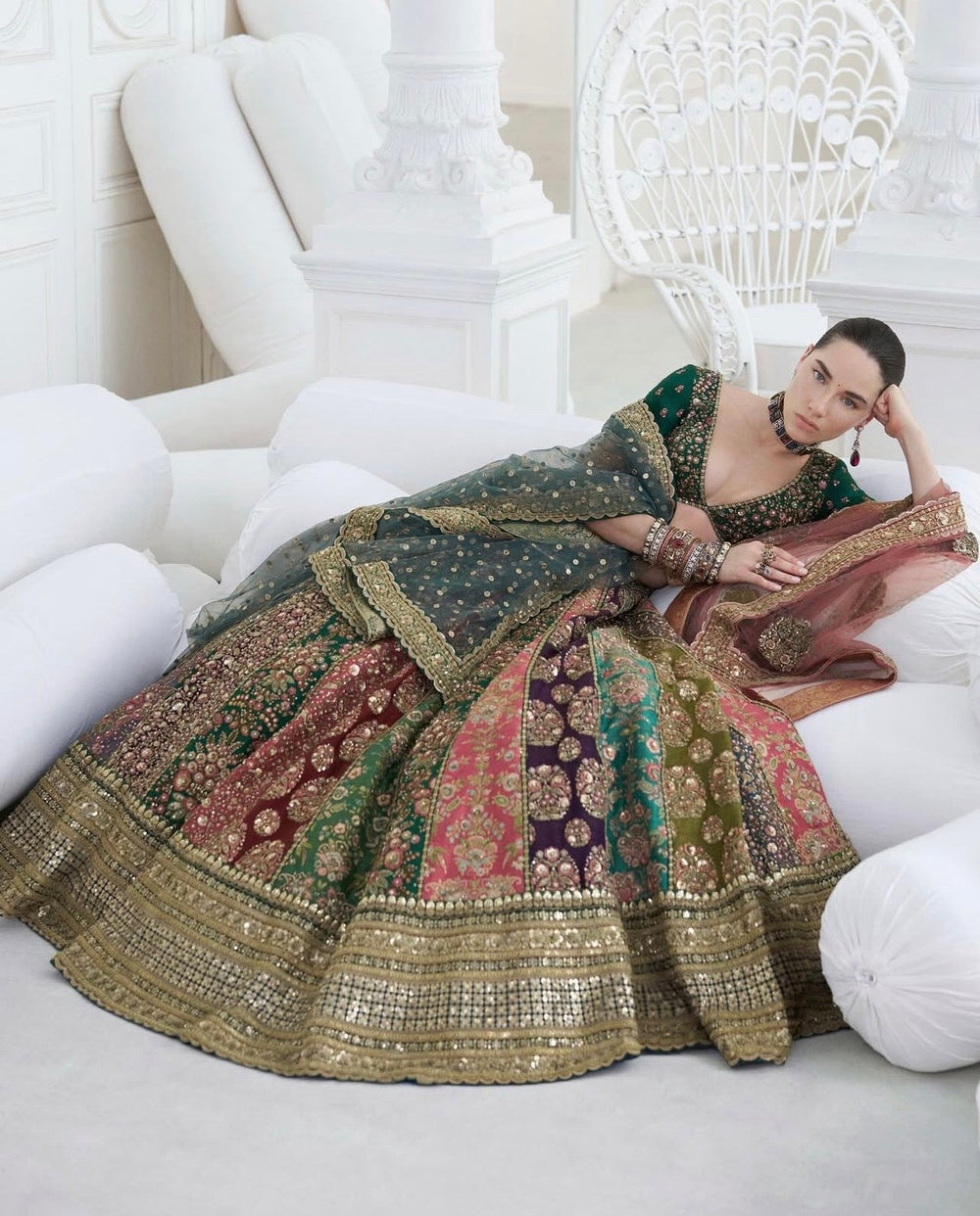 Sabyasachi Mukherjee - Multi with 18 panels - Eemie's Studio