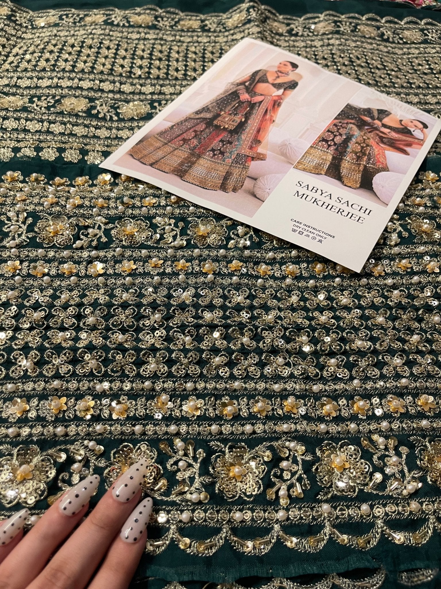 Sabyasachi Mukherjee - Multi with 18 panels - Eemie's Studio