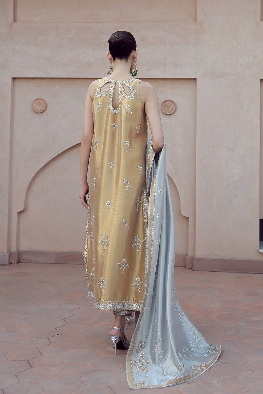 Shamsha Hashwani - Aakifah - Eemie's Studio