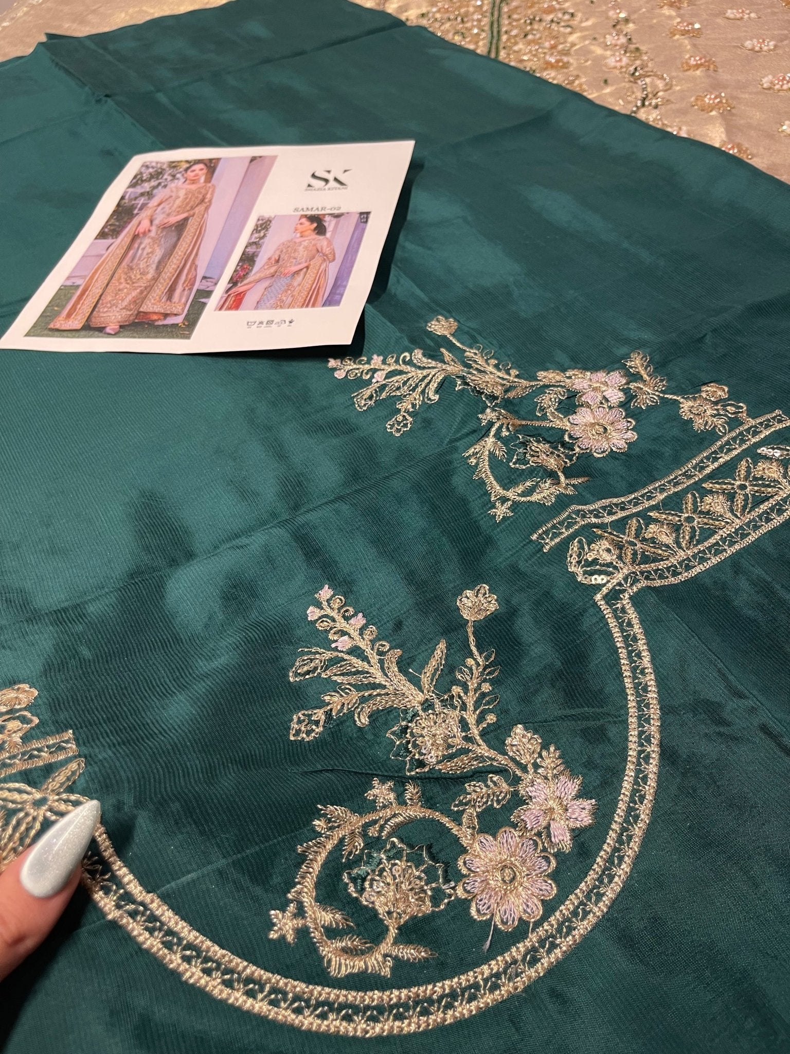 Shazia Kiyani - Samar - Eemie's Studio