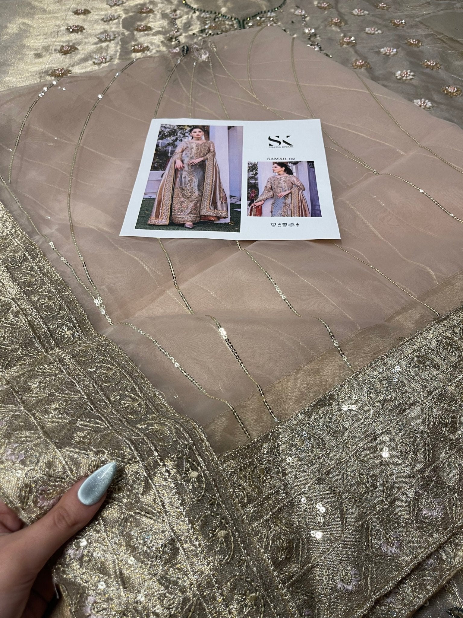 Shazia Kiyani - Samar - Eemie's Studio