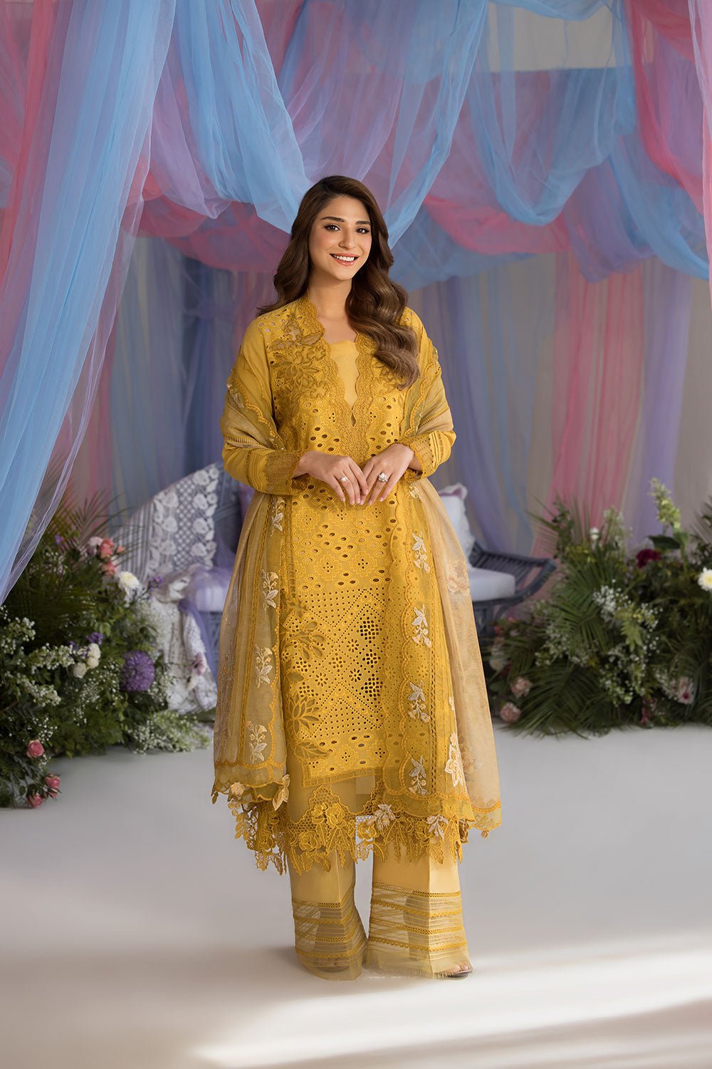 Sobia Nazir Luxury Lawn - 1A - Eemie's Studio