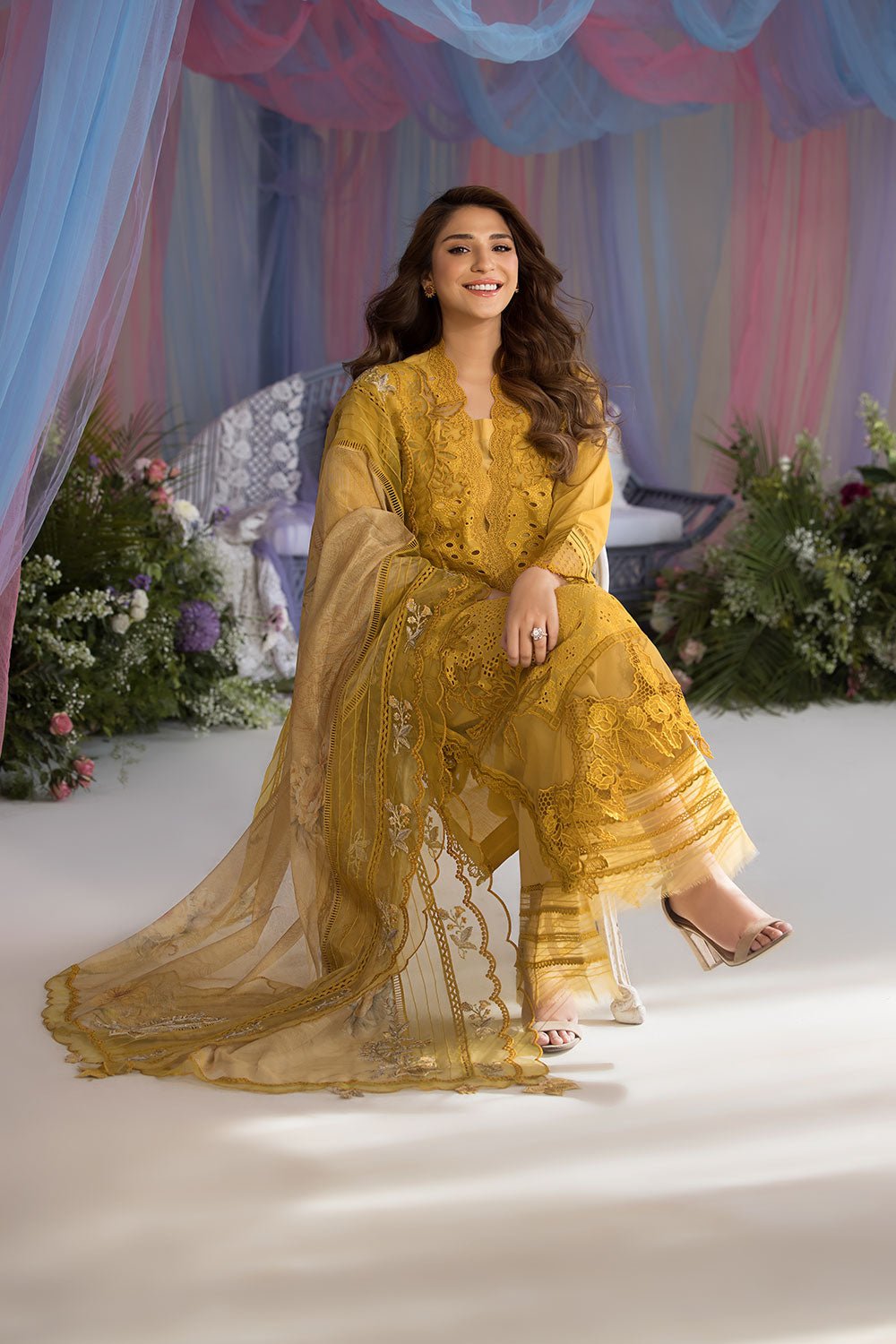 Sobia Nazir Luxury Lawn - 1A - Eemie's Studio
