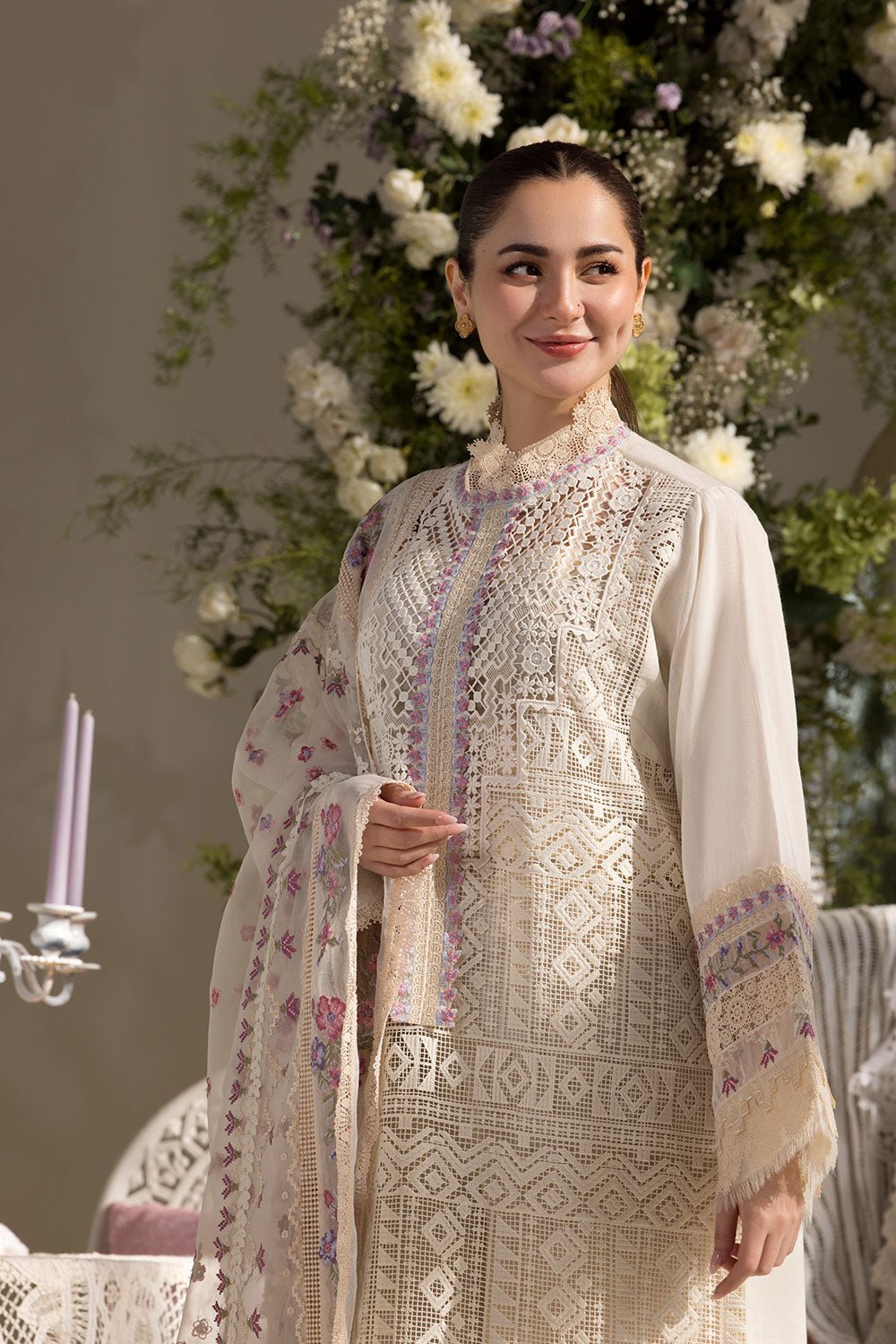 Sobia Nazir Luxury Lawn 2025 - 11B - Eemie's Studio