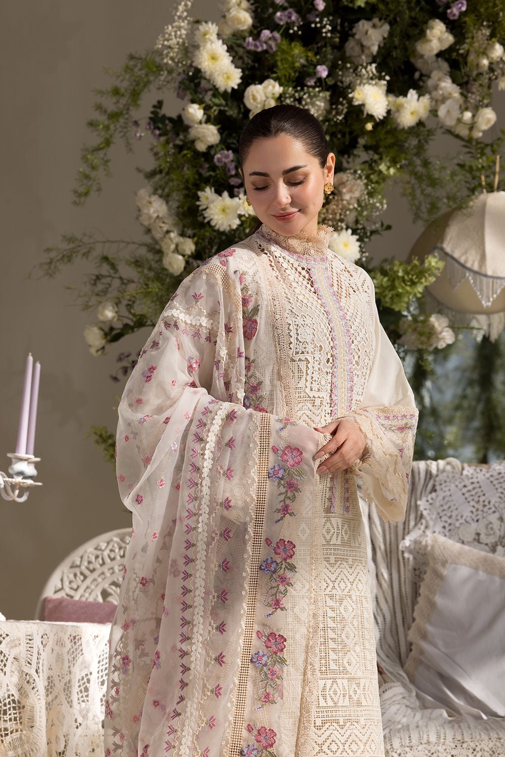 Sobia Nazir Luxury Lawn 2025 - 11B - Eemie's Studio