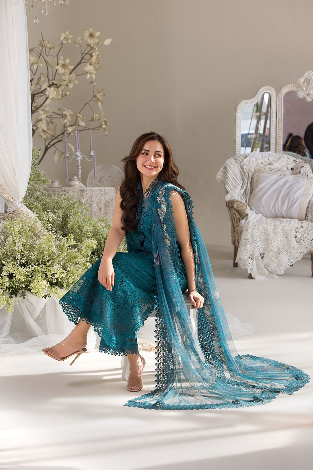 Sobia Nazir Luxury Lawn - 2A - Eemie's Studio