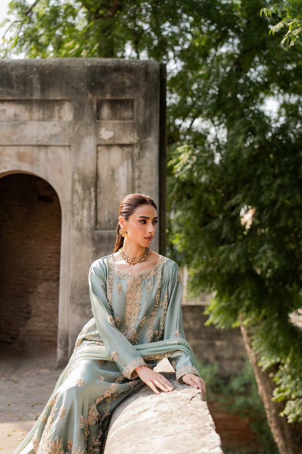 Vintage - Nayab - Eemie's Studio