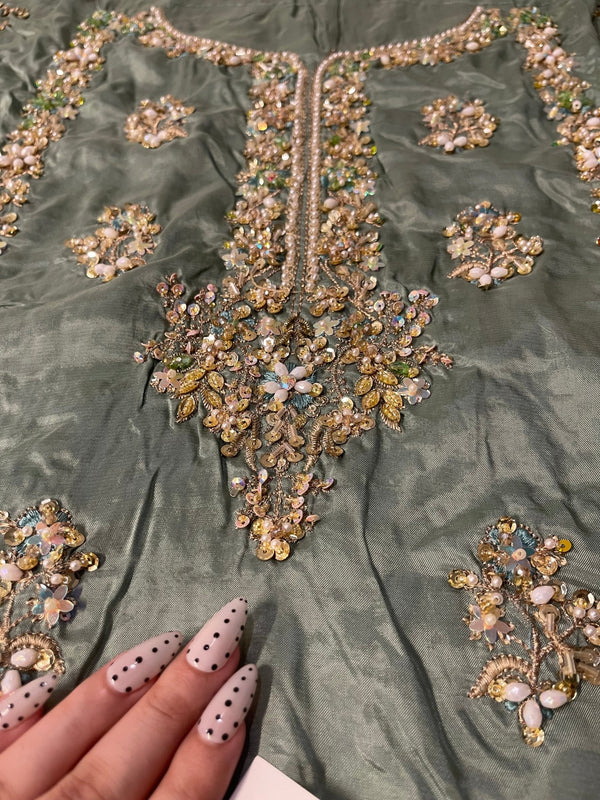 Vintage - Nayab - Eemie's Studio